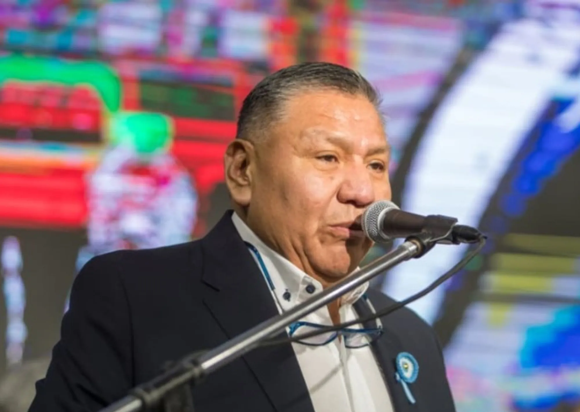 La asunción de un sindicalista en Chubut reunió a un gobernador, empresarios, diputados y gremialistas