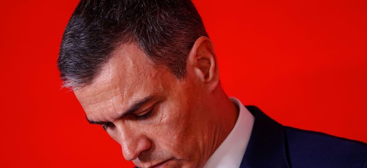 “Nos estamos precipitando”: Sánchez alerta por una guerra global mientras Feijóo denuncia que Irán “persigue la bomba nuclear”