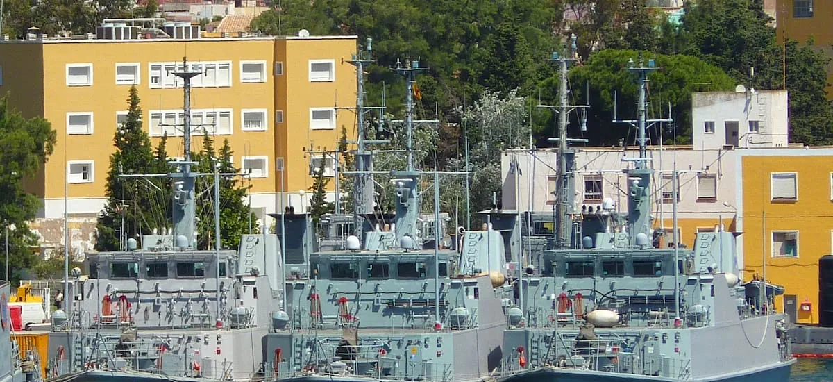 Así son los seis cazaminas de la Armada preparados para detectar minas navales como las del Estrecho de Ormuz: “Occidente teme un posible bloqueo del paso”