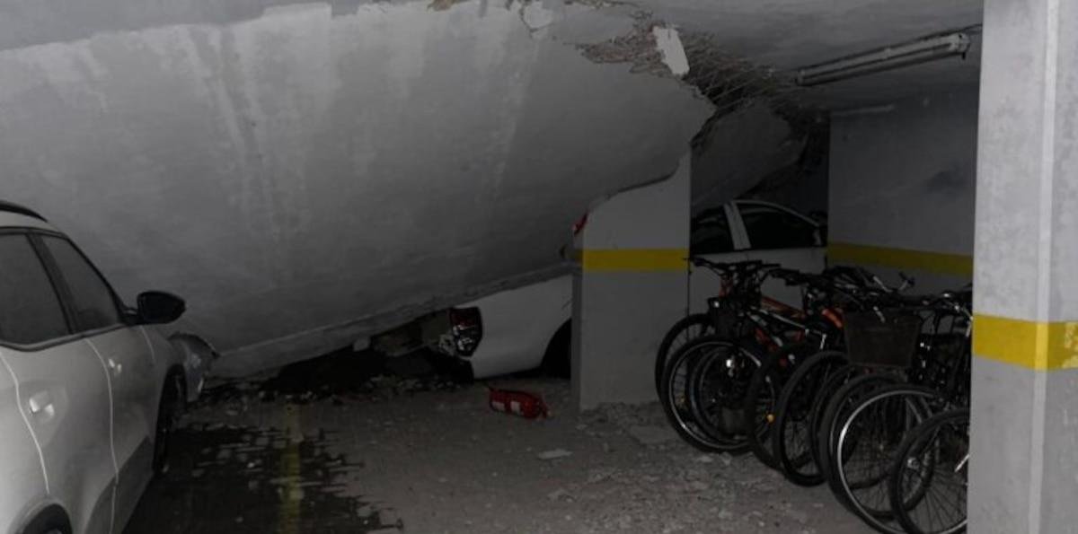 Qué pasa con los autos dañados por el derrumbe en Parque Patricios y cómo actúa el seguro