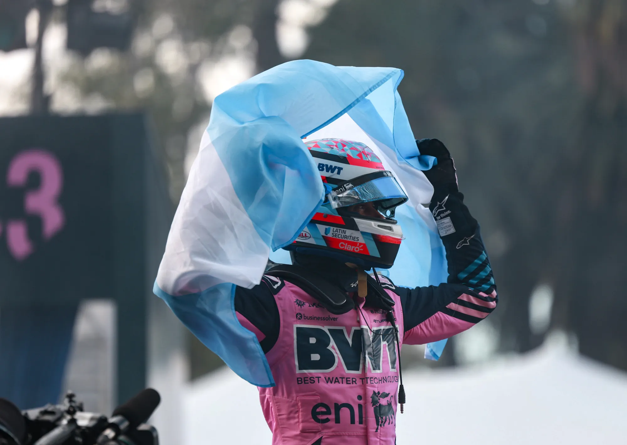 Franco Colapinto montó un deslumbrante show de fuego y pasión: más de 600 mil personas vibraron con un retazo de la Fórmula 1 en Buenos Aires