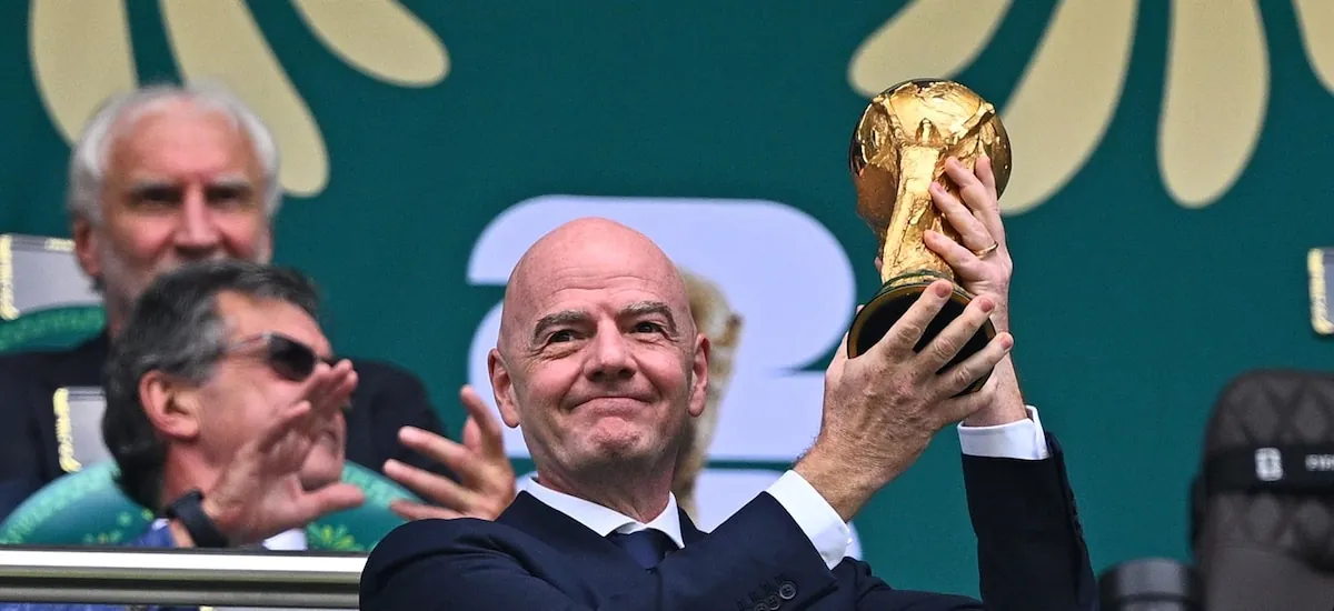 La FIFA recibió duras críticas por el plan para la venta de participaciones en la Copa del Mundo