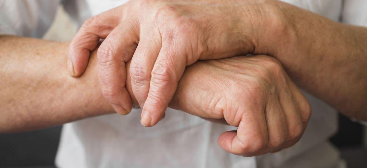 Este superalimento previene la artritis y disminuye el dolor, según un premio Nobel de Medicina