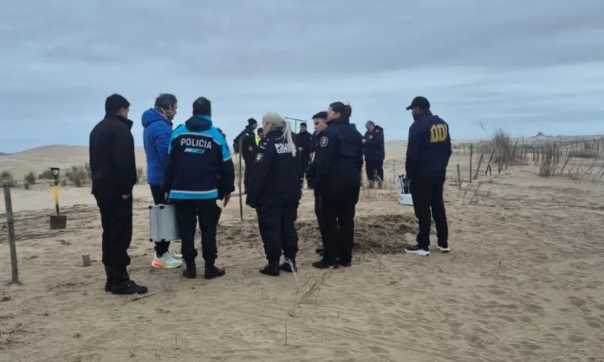 Hallaron enterrado en un médano el cuerpo de un expolicía federal que era buscado desde hacía casi tres semanas: hay dos detenidos