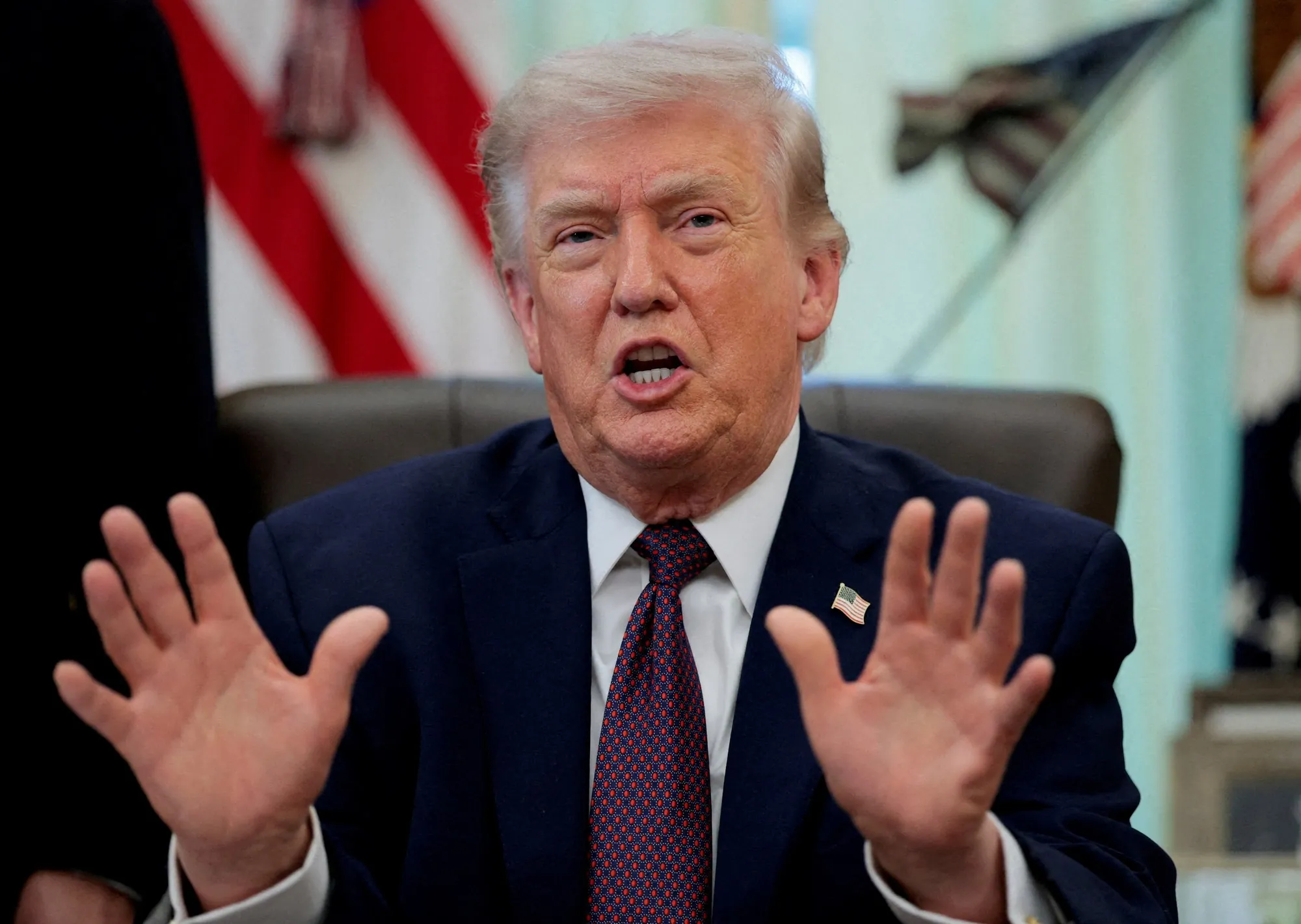 Donald Trump sigue gozando de "excelente" salud pero debe bajar de peso, dice su médico