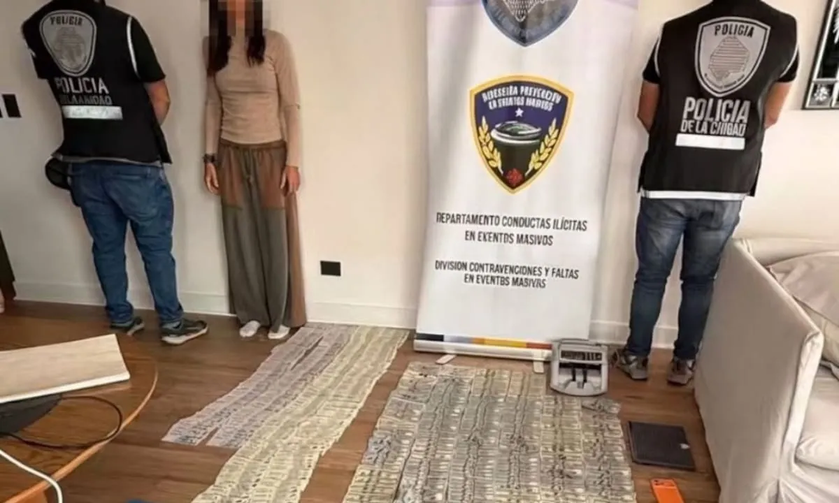 Investigan a una mujer por reventa de entradas para la despedida de Messi: le secuestraron casi $10 millones y US$56 mil
