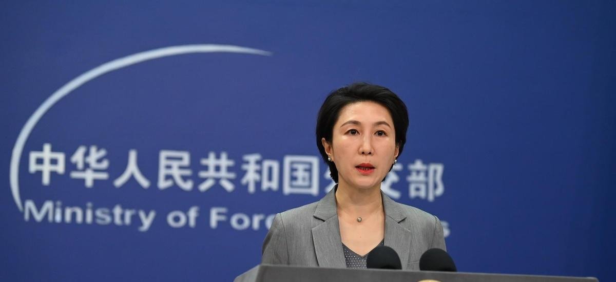 China reclama proteger "la seguridad de la navegación" en el estrecho de Ormuz tras su cierre por parte de Irán