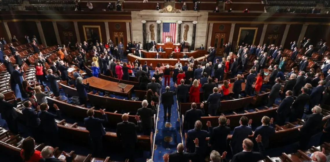 La Cámara de Representantes votó para frenar a Trump en la guerra con Irán, en un reproche bipartidista
