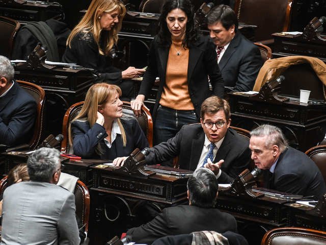 Provincias Unidas quedГі al borde de la ruptura en Diputados por la pelea entre Pichetto y los gobernadores