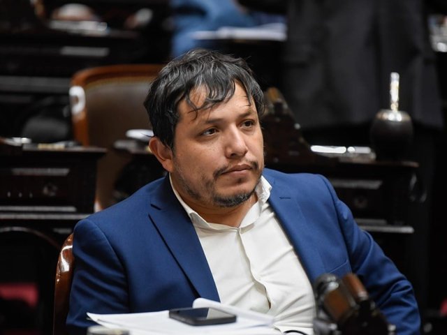 Un diputado catamarqueГ±o que dejГі a el bloque K defiende su decisiГіn: вЂњNo es una cuestiГіn ideolГіgicaвЂќ