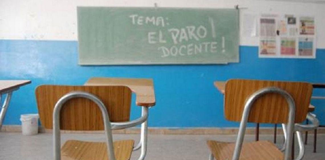 Paro docente en Corrientes: alto acatamiento y escuelas vacías en el inicio de clases
