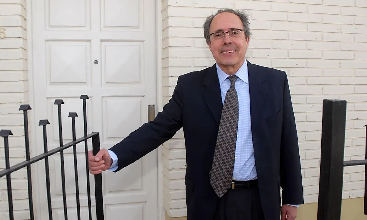 Histórico: después de más de 30 años reponen a Eduardo Sosa como procurador general de Justicia de Santa Cruz