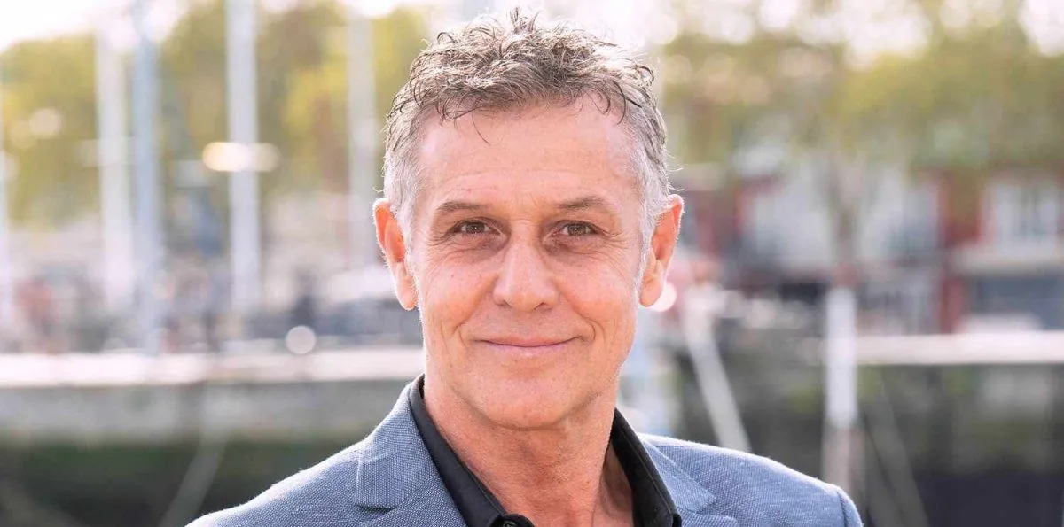 Murió Pierre Deny, reconocido actor de la serie de Netflix "Emily en París"