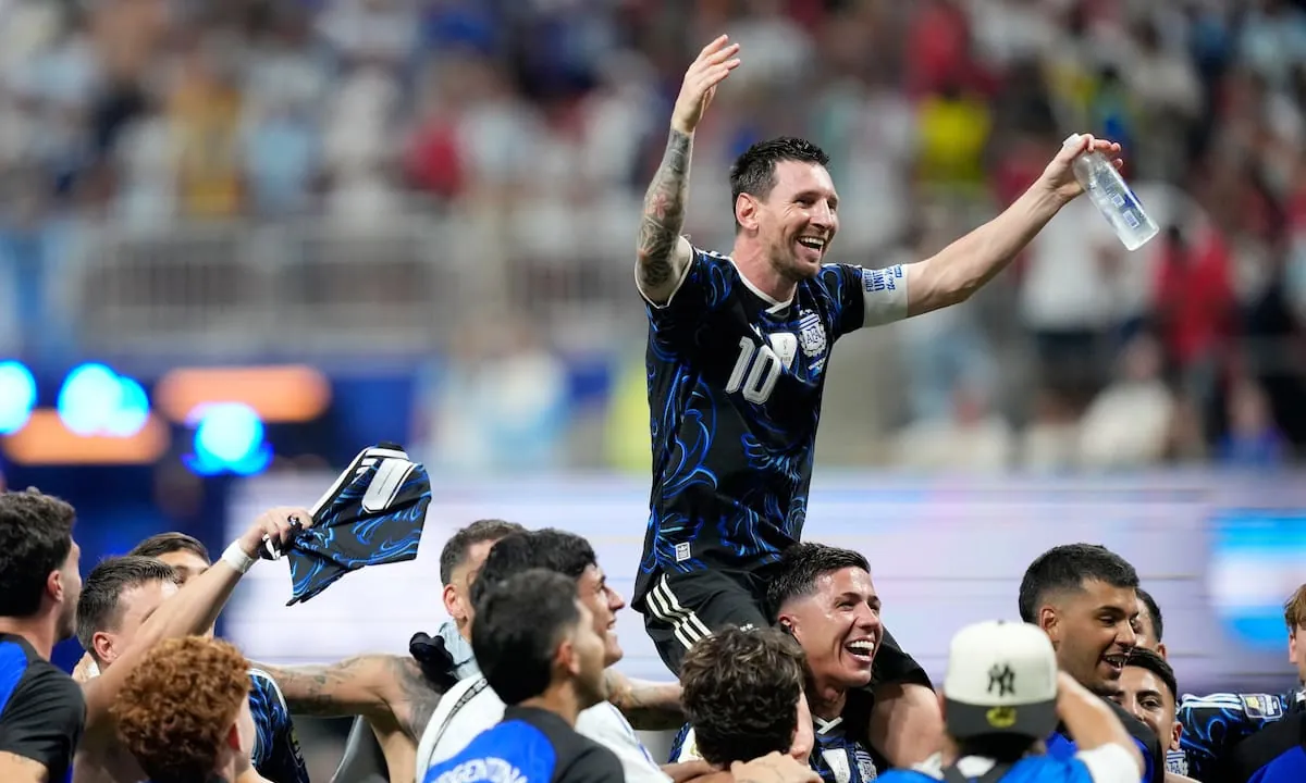 El video de la selección argentina en la previa de la final: “Acá viene el campeón defensor”