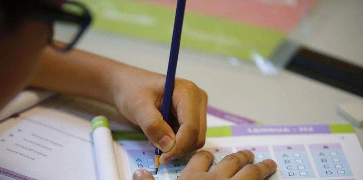 El Gobierno fija un piso de $85.000 para la Ayuda Escolar 2026 y paga un refuerzo extraordinario en marzo