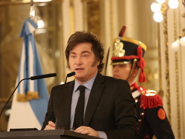 El Gobierno quiere enviar este aГ±o al Congreso las reformas laboral e impositiva