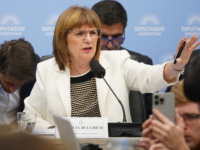 Envalentonada por el triunfo, Bullrich fue a Diputados, defendiГі el Presupuesto y anunciГі el envГ­o de un nuevo CГіdigo Penal