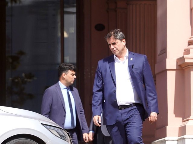 El Gobierno evalГєa llamar a sesiones extraordinarias para tratar las reformas tributaria y laboral con la nueva conformaciГіn del Congreso