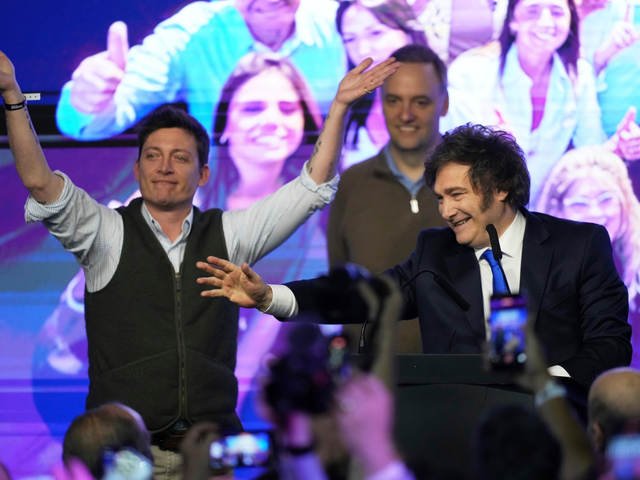 Javier Milei estira los cambios en el Gabinete y los ata a posibles acuerdos en el Congreso