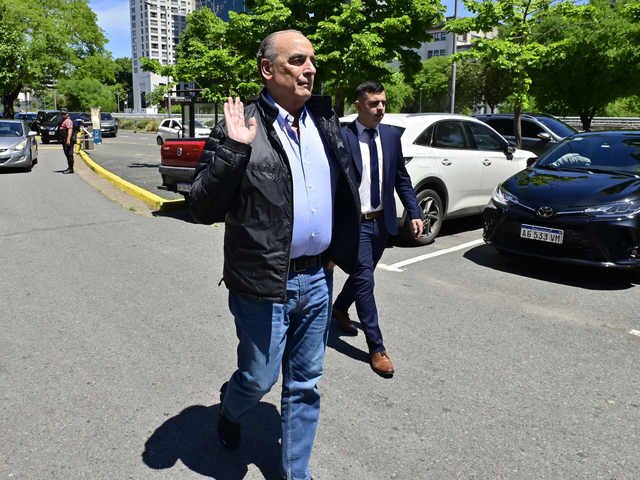 Guillermo Francos hablГі de los cambios que se vienen en el Gabinete tras las elecciones: вЂњTodos los ministros estamos a disposiciГіn del PresidenteвЂќ