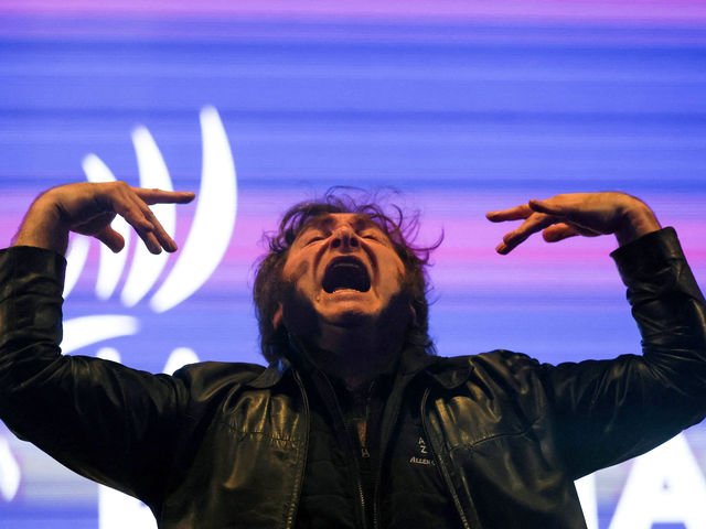 Javier y Karina Milei frente al espejo: los cambios que estudian y la tensiГіn por la jefatura de Gabinete