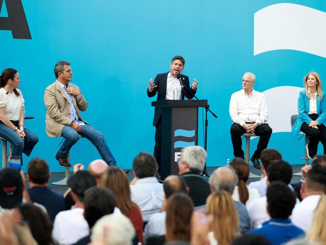 Elecciones 2025 en Argentina, EN VIVO: con Kicillof, Massa y Grabois, Fuerza Patria cerrГі su campaГ±a en la provincia de Buenos Aires