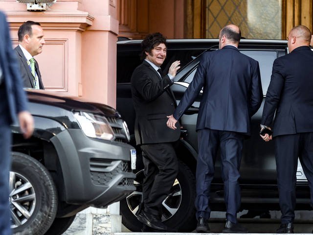 El nuevo gabinete que prepara Milei: los que se van, los que estГЎn en la cuerda floja y los nombres que podrГ­an llegar tras las elecciones