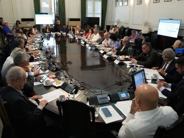 La UBA va a la Justicia contra el Gobierno para que cumpla con la Ley de Financiamiento Universitario