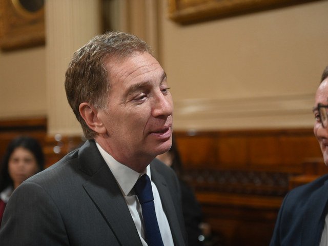 La CГЎmara Nacional Electoral resolviГі que los afiches que se exhibirГЎn en los lugares de votaciГіn de la Provincia tengan la foto de Diego Santilli