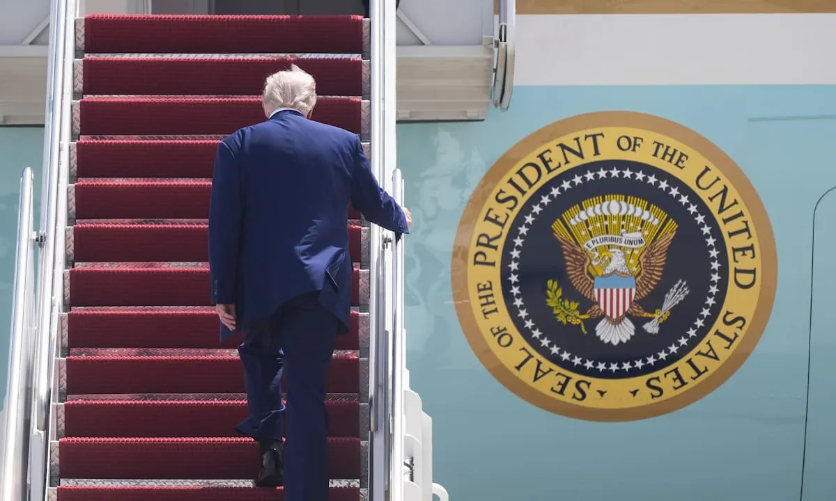 Trump exime a Rusia de nuevas sanciones y Moscú se felicita