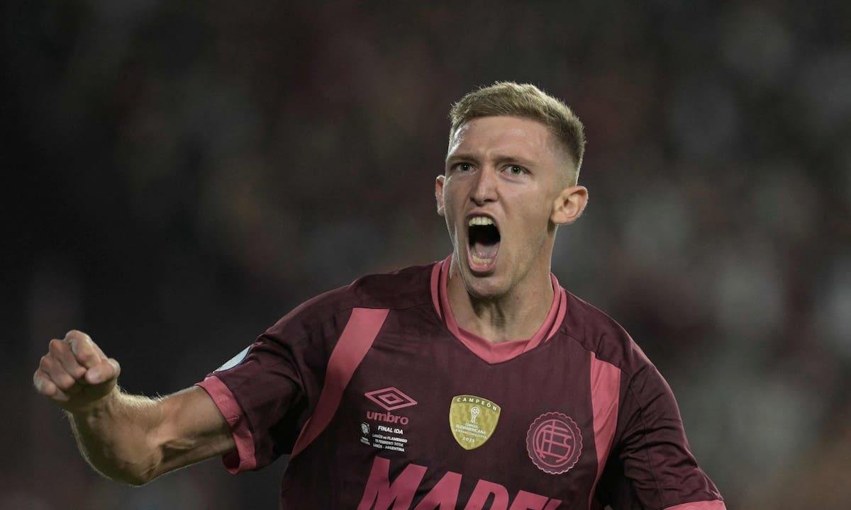 Rodrigo Castillo a Fluminense: Lanús sólo lo disfrutó siete meses y lo vendió por una cifra millonaria