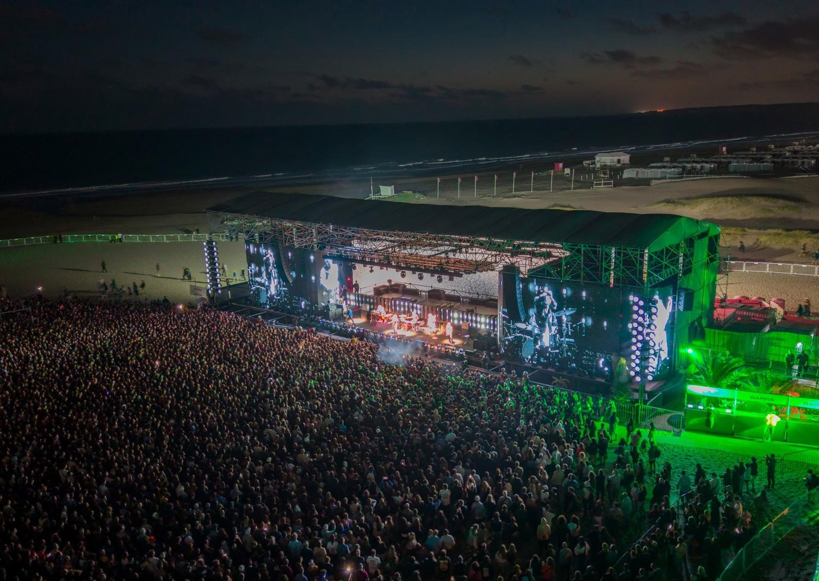 Babasónicos hizo vibrar Mar del Plata en el Festival Cuenta DNI