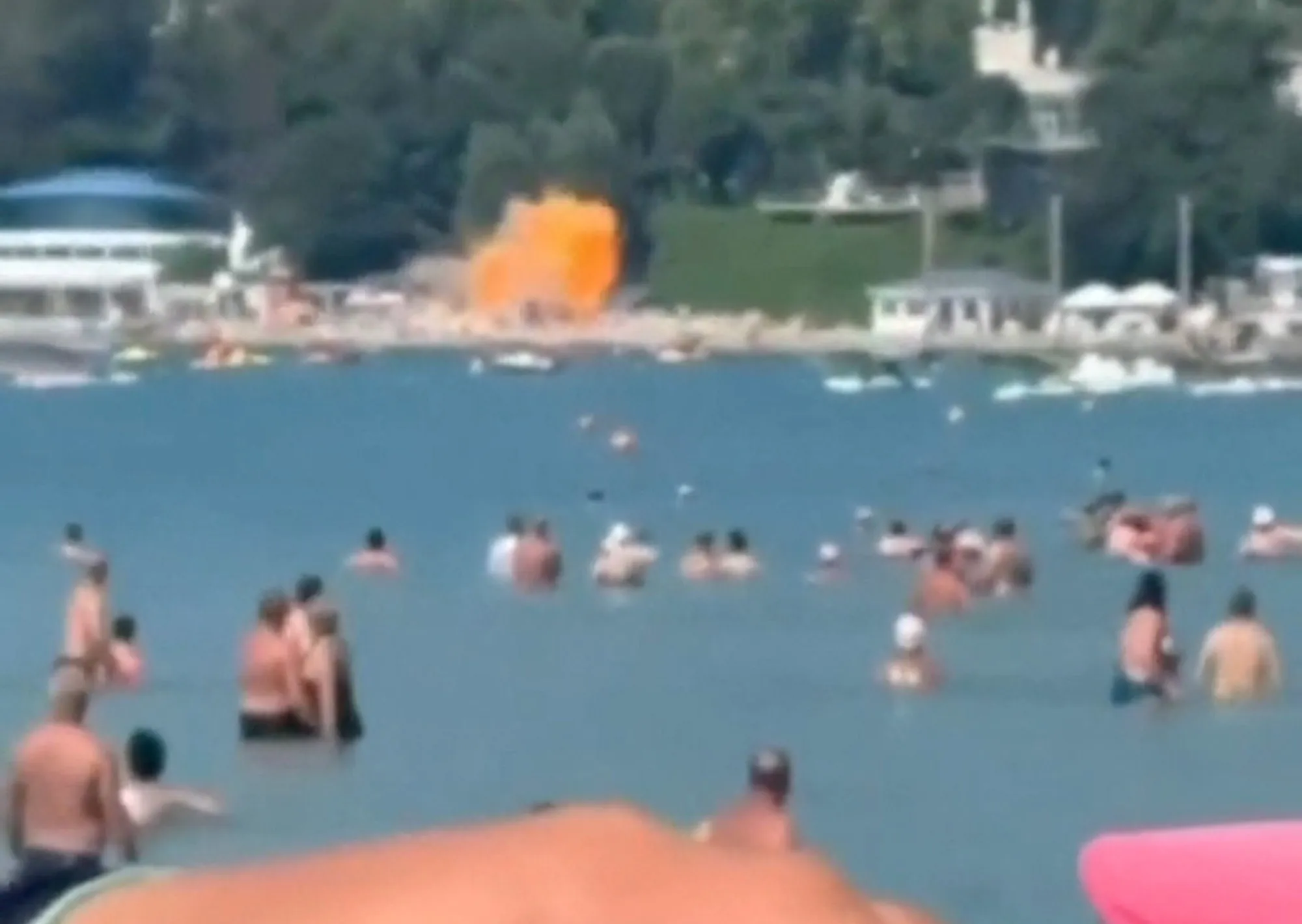 Masacre en el Mar Negro: un ataque ucraniano con drones provoca siete muertos en una playa de Rusia