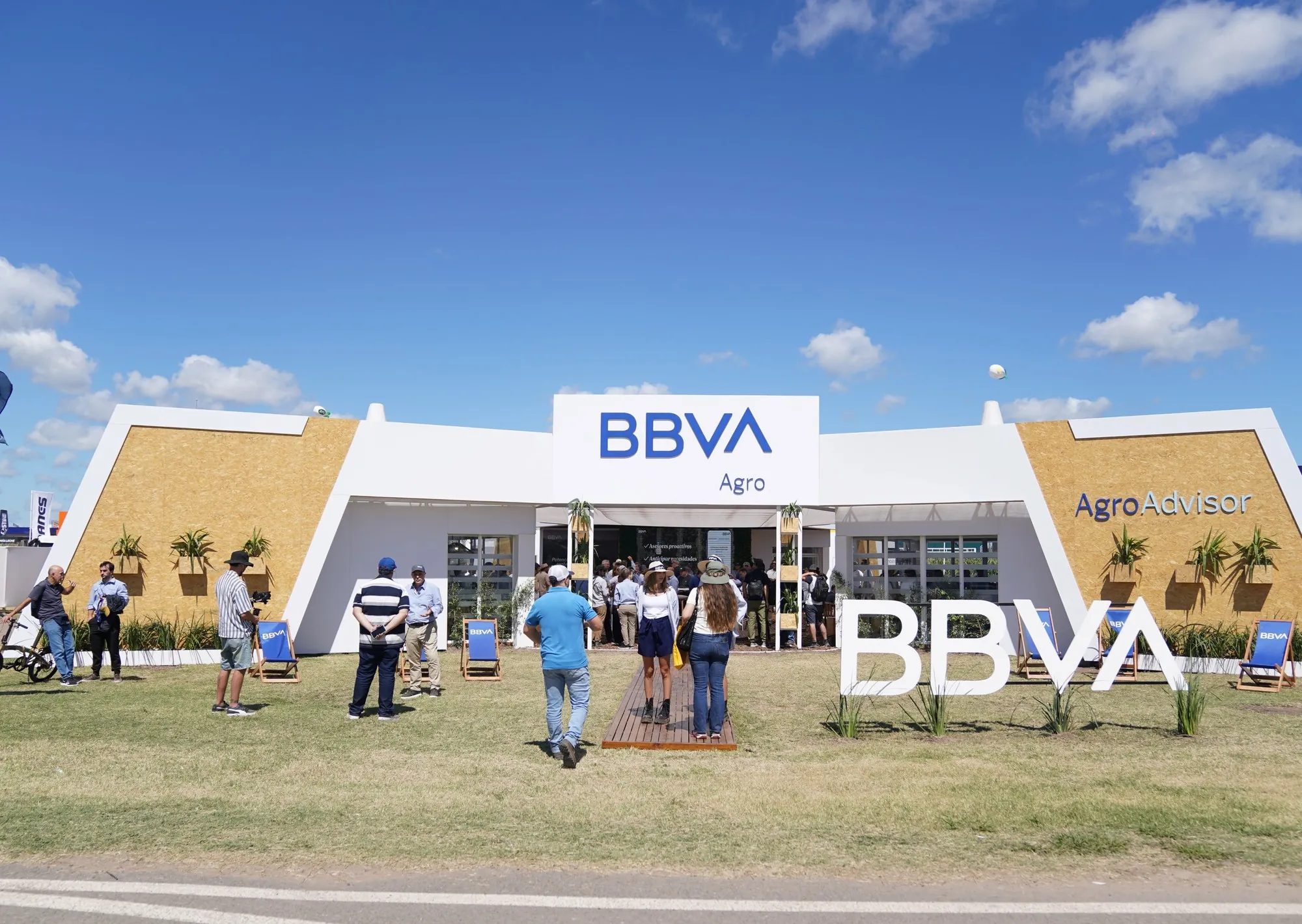 BBVA y una novedosa plataforma con IA que facilita el acceso al crédito para el campo
