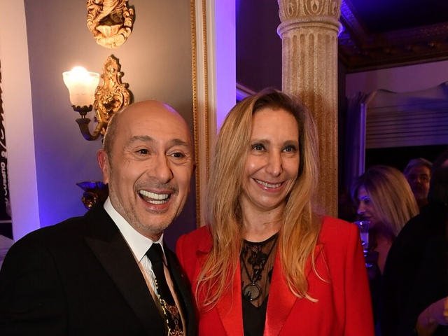 Claudio Cosano, el diseГ±ador que cambiГі el estilo de Karina Milei: вЂњEn Г©pocas anteriores le escapaba a vestir al poderвЂќ