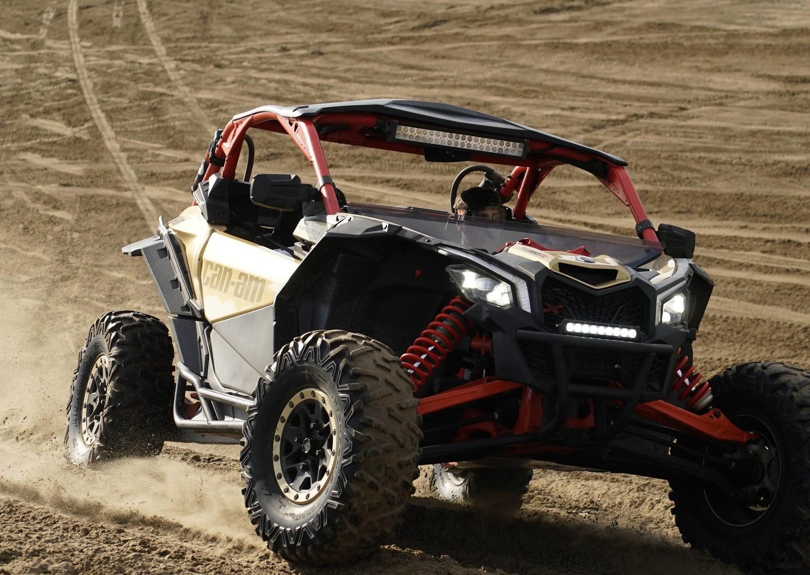 La Justicia prohibió las actividades con camionetas 4x4 y cuatriciclos en la zona de La Frontera en Pinamar