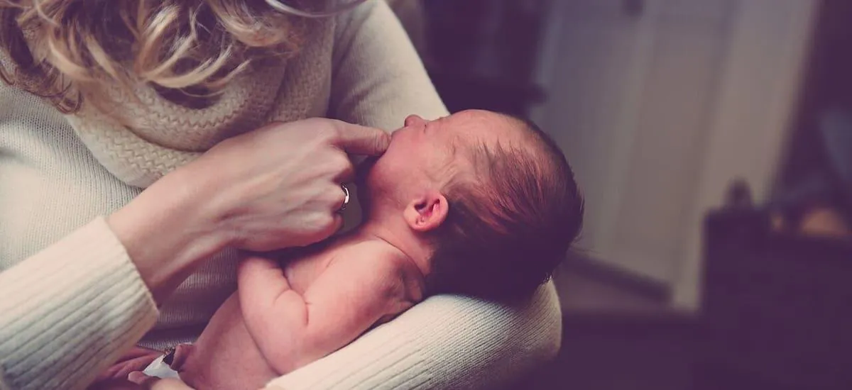 Adiós Ley del Registro Civil: las madres podrán ahora obligar a los hijos a que porten su apellido y el del padre
