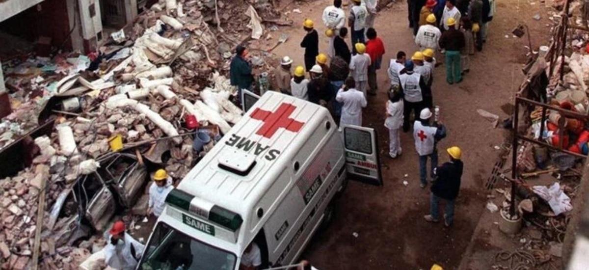 El rol de Irán en el atentado a la AMIA: el plan de la cúpula estatal y la batalla judicial por el juicio a los prófugos