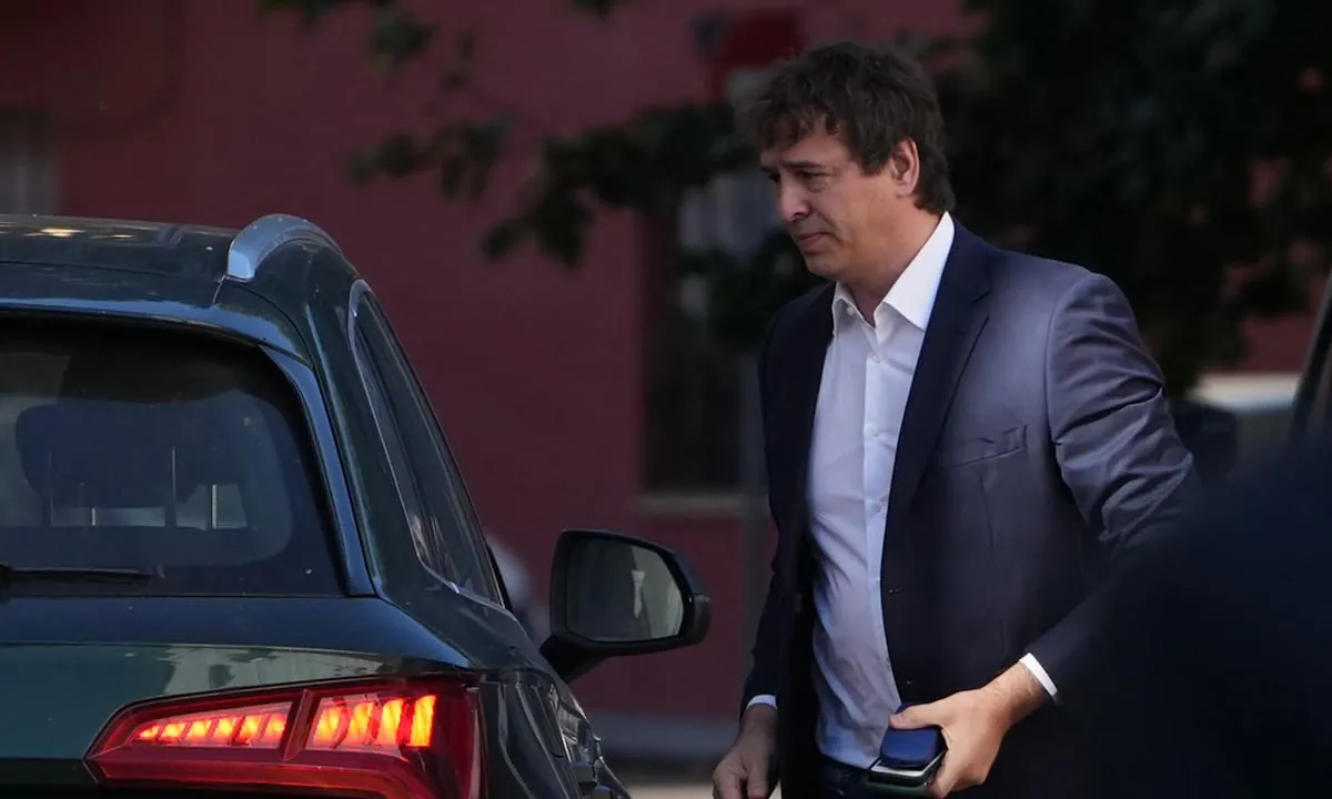 Condenaron al hermano de Pedro Sánchez en España por irregularidades en la creación de un cargo público