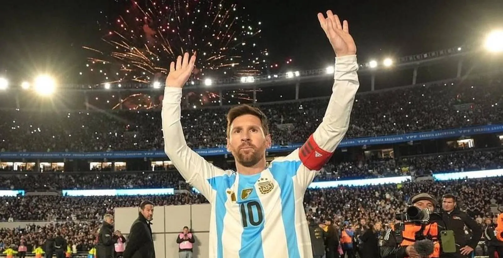Los monumentos porteños que cambiarán de color y las calles cortadas por el último partido de Messi