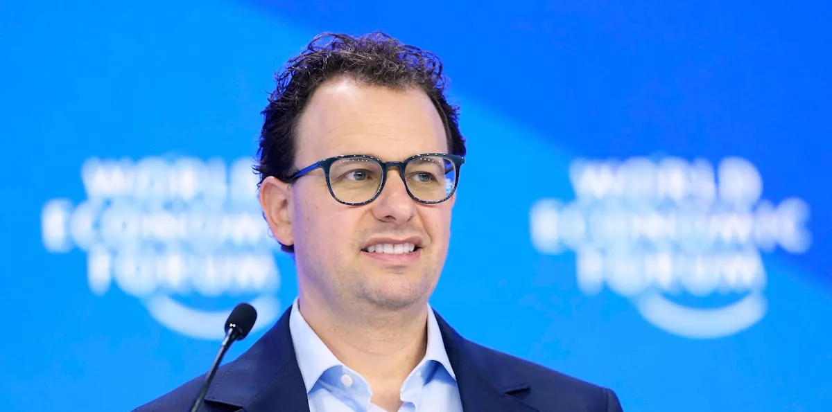 El nuevo modelo de IA de Anthropic dispara alarmas globales