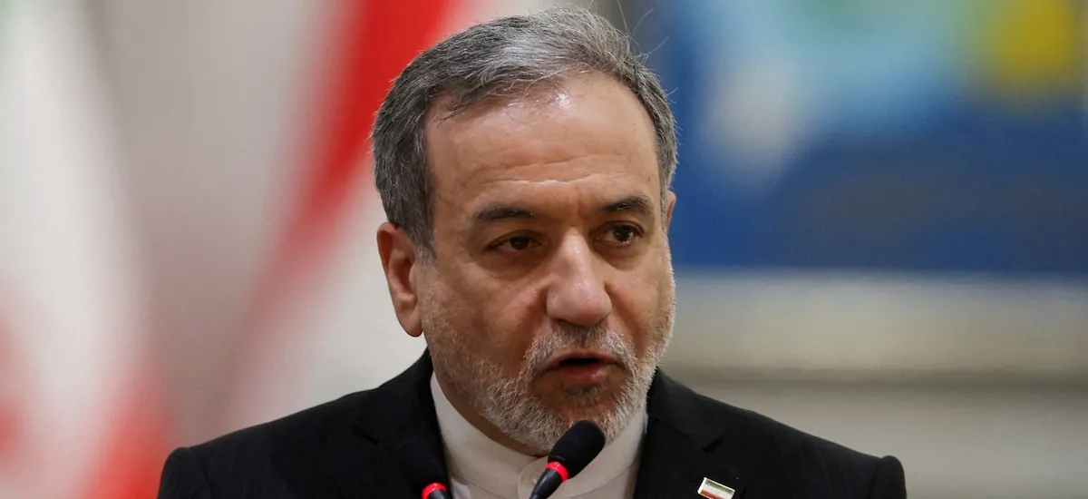 Irán dijo que el acuerdo con Omán está en las “fases finales” pero condicionó la apertura de Ormuz a que EEUU cumpla sus exigencias