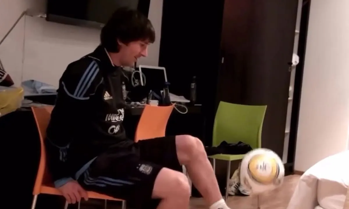El inédito video de Messi haciendo jueguitos en el Mundial 2010: “Imposible dejar de ver”
