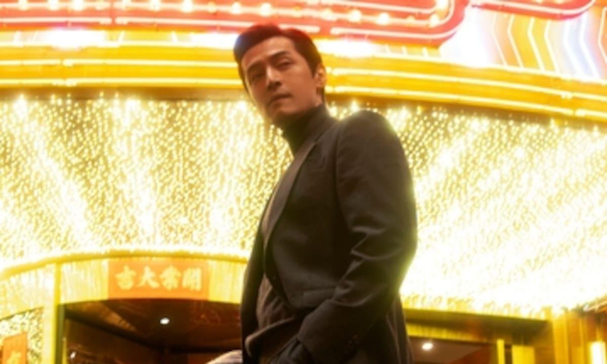 Revolucionó el cine de Oriente hace 25 años y ahora regresa con la monumental Blossoms Shanghai, una serie de 30 capítulos para ver de a poco