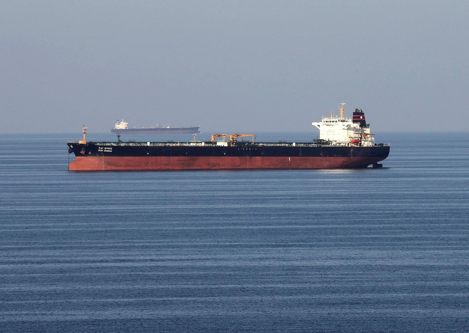 La OPEP aumentó su producción de petróleo más de lo previsto en medio de los bombardeos contra Irán