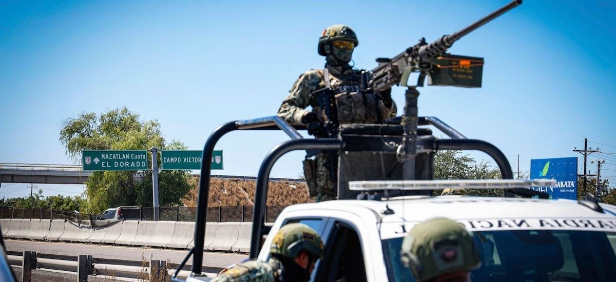 Violencia no cesa en Sinaloa: secuestran a cuatro hombres, una niña y una mujer en Mazatlán