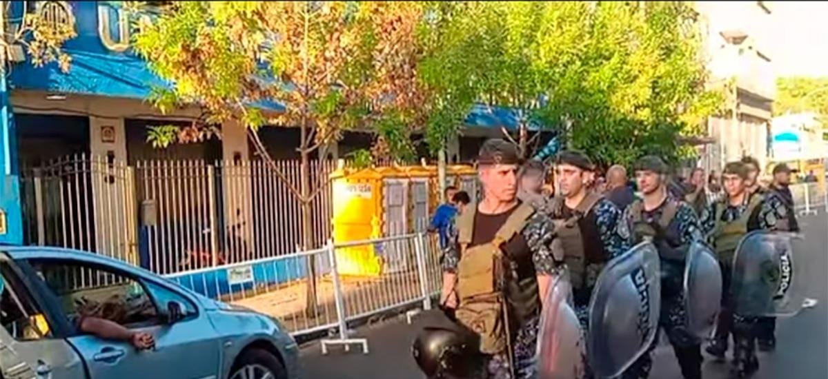 Acusaciones cruzadas de fraude, quema de urnas y violencia en las elecciones de la UOM Zárate-Campana