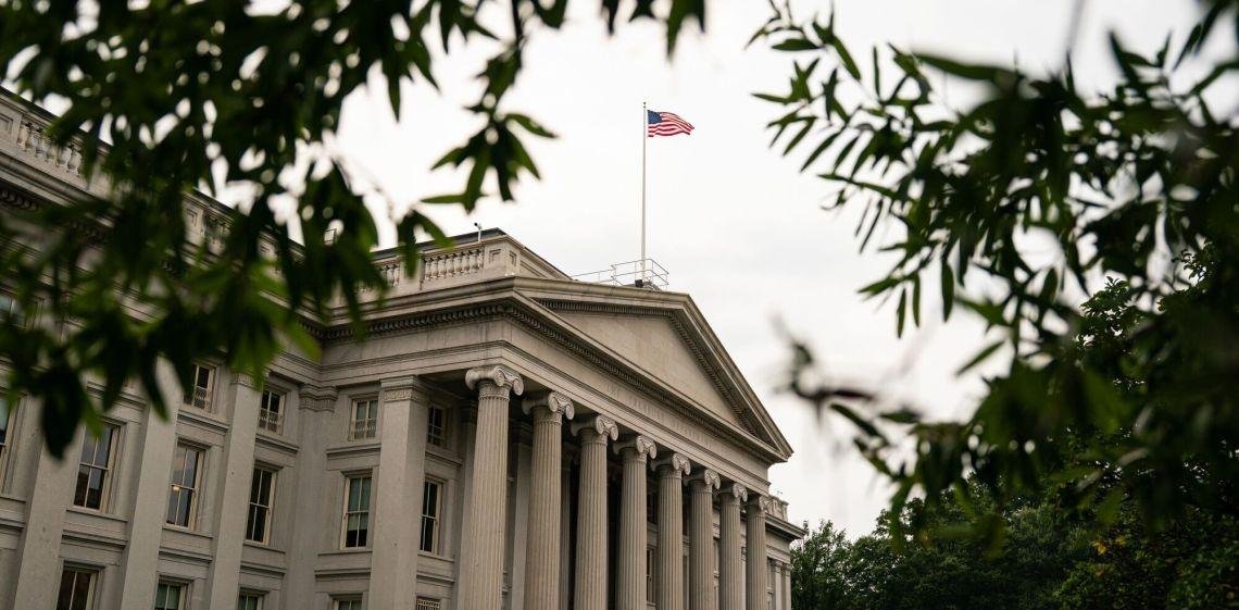 Bonos del Tesoro de EE.UU. caen tras salto del petróleo por conflicto en Medio Oriente