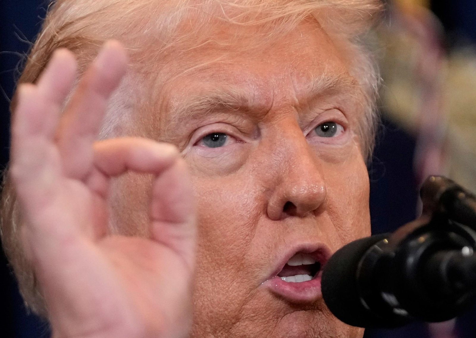 Trump anunció la destrucción de 16 buques minadores iraníes y dejó una advertencia al régimen si intenta llenar de minas el estrecho de Ormuz