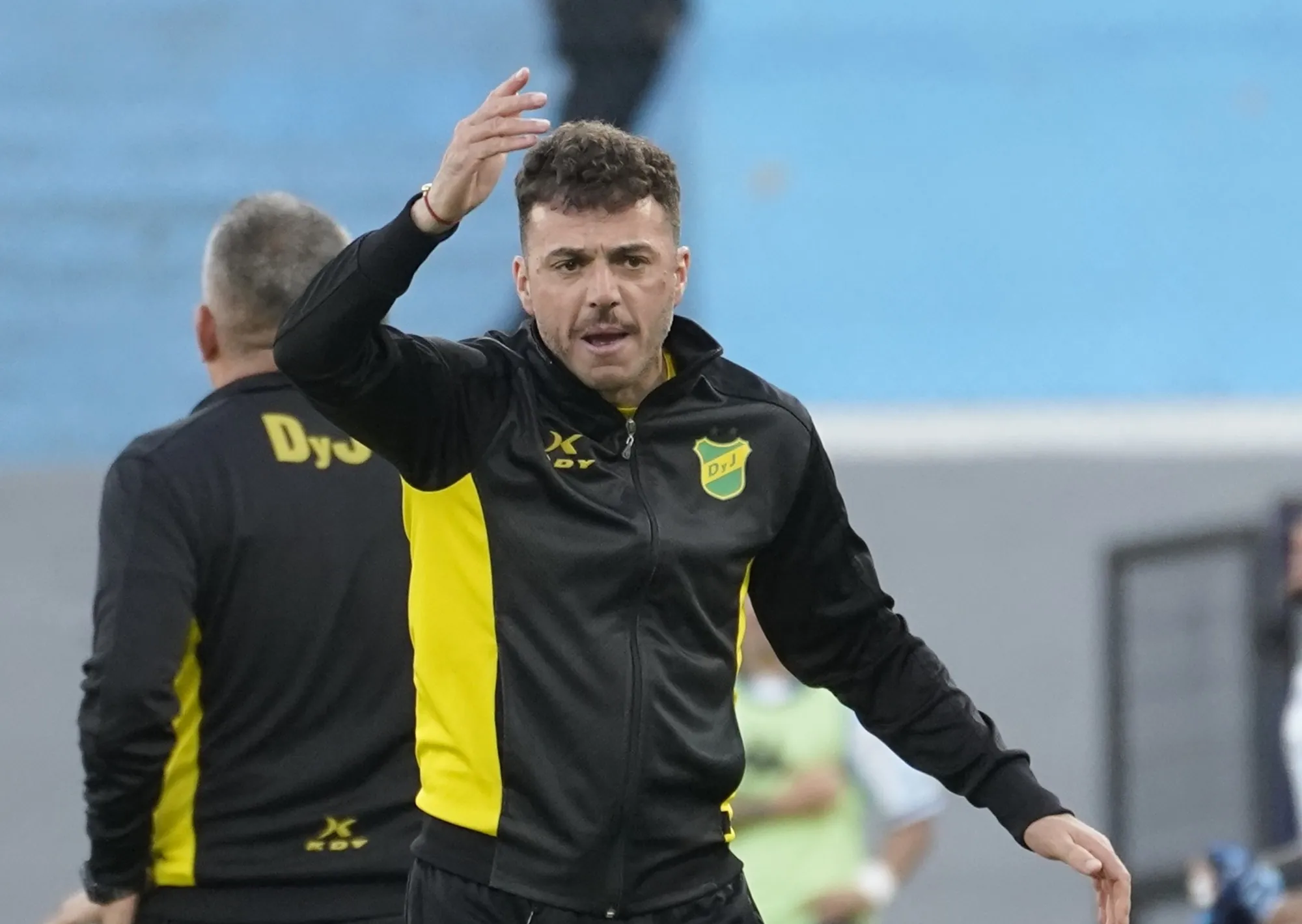 El estallido de Mariano Soso: a qué sanciones se expone el DT de Defensa y Justicia por decirle "estás roto moralmente" a un árbitro